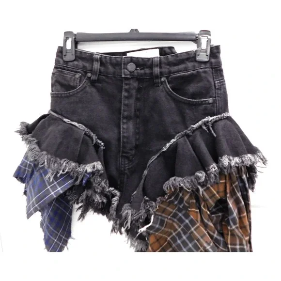 Natasha Zinko Deconstructed Denim‎ Layered Patchwork Shorts Women Black Size 0 - Picture 2 of 6